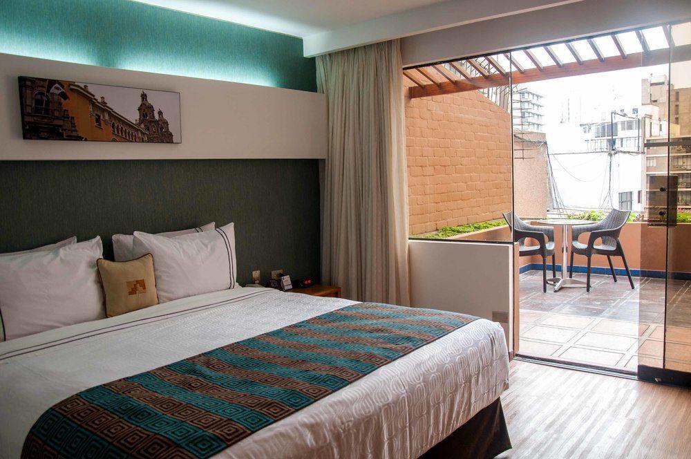 Socialtel Posada Miraflores Лима Экстерьер фото