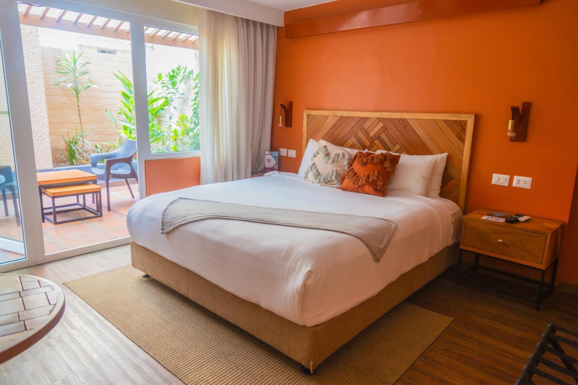 Socialtel Posada Miraflores Лима Экстерьер фото