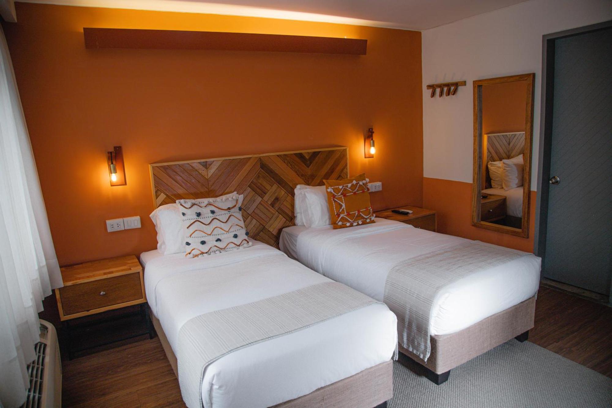 Socialtel Posada Miraflores Лима Экстерьер фото