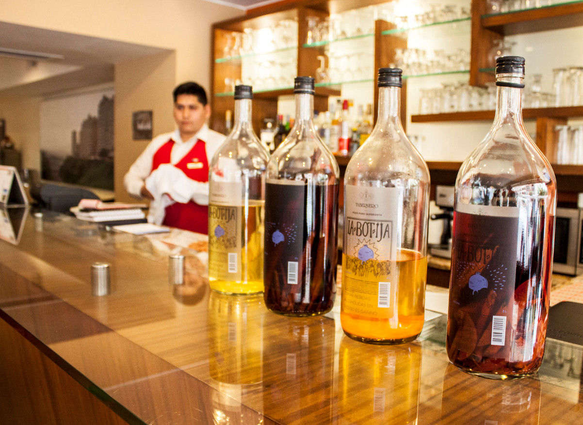 Socialtel Posada Miraflores Лима Экстерьер фото