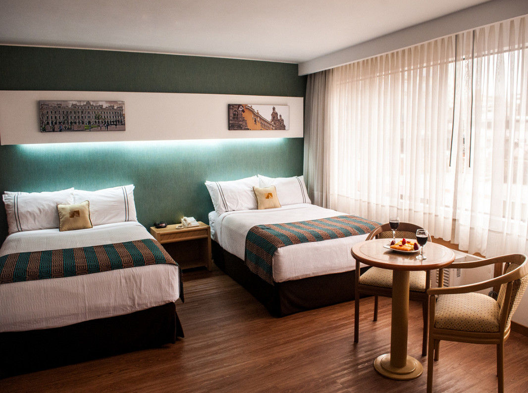 Socialtel Posada Miraflores Лима Экстерьер фото